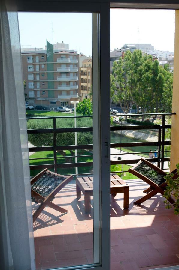 Primera Linea En Playa Sur. Plaza Constitucion Peñíscola エクステリア 写真