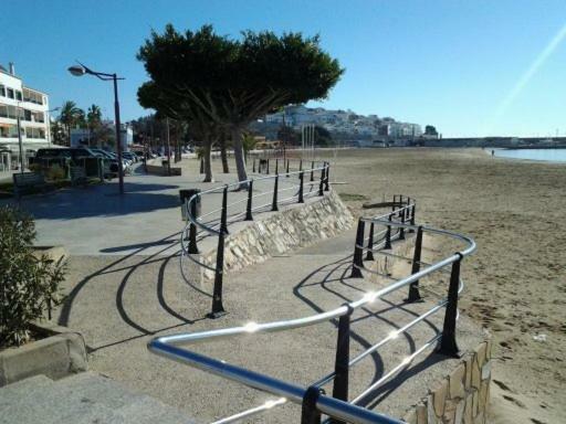 Primera Linea En Playa Sur. Plaza Constitucion Peñíscola エクステリア 写真